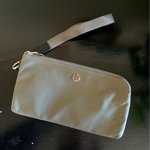 Lulu Lemon Hand bag